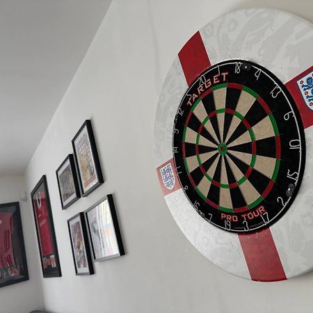 United Home B&B Salford  Bagian luar foto